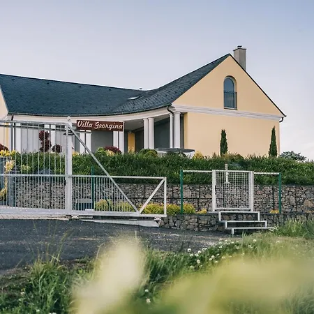 Georgina * Badacsonytomaj