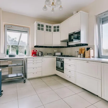 Georgina Vila Badacsonytomaj