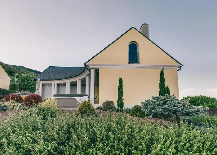 Georgina ヴィラ *