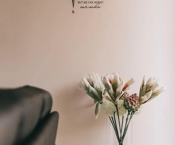 Georgina ヴィラ バダチョニトマイ